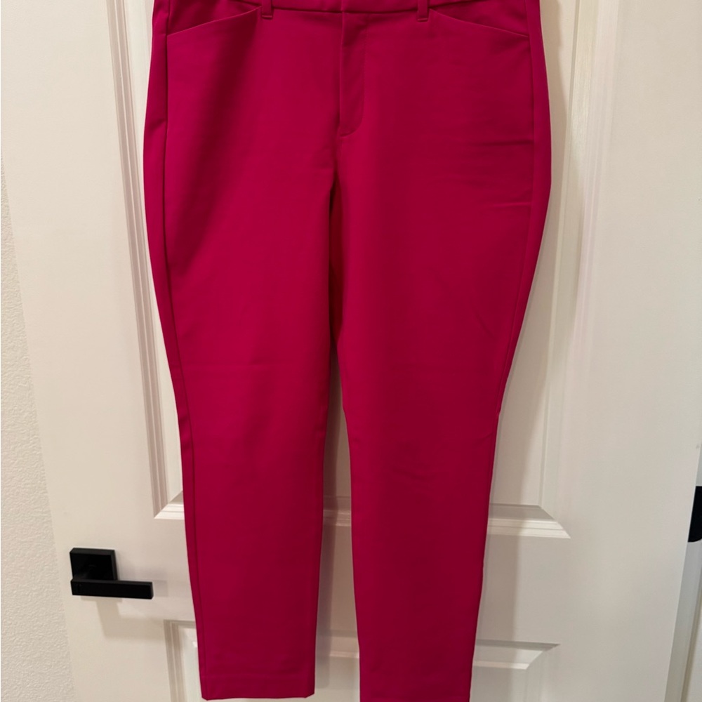 Old Navy Bright Pink Pixie Skinny Pants